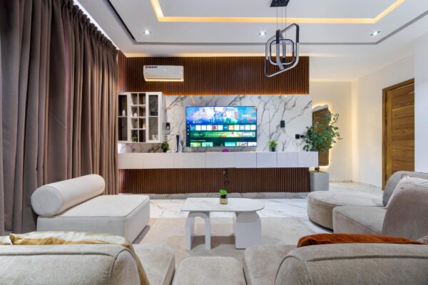 NEW 2BEDROOM APARTMENT